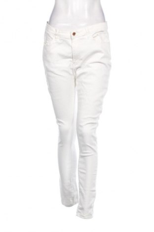 Damen Jeans, Größe L, Farbe Weiß, Preis € 9,49