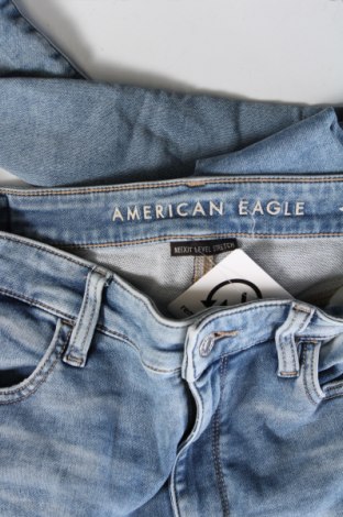 Дамски дънки American Eagle, Размер L, Цвят Син, Цена 41,00 лв.