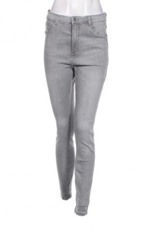 Damen Jeans Amisu, Größe M, Farbe Grau, Preis 6,99 €