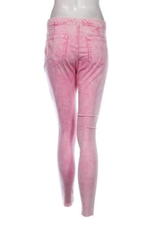 Damen Jeans Bershka, Größe M, Farbe Rosa, Preis € 12,99