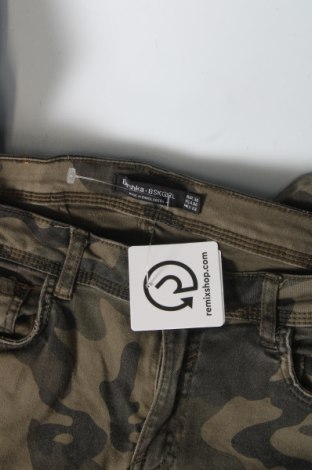 Γυναικείο Τζίν Bershka, Μέγεθος S, Χρώμα Πράσινο, Τιμή 7,49 €