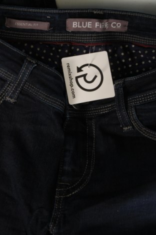 Damskie jeansy Blue Fire Co, Rozmiar XS, Kolor Niebieski, Cena 29,99 zł