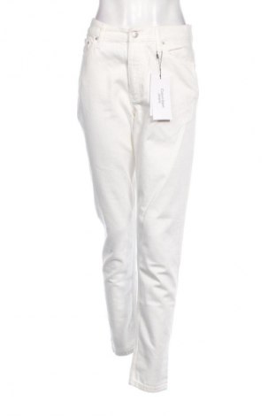 Dámske džínsy  Calvin Klein Jeans, Veľkosť M, Farba Biela, Cena  40,21 €