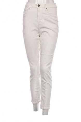 Γυναικείο Τζίν Cotton On, Μέγεθος S, Χρώμα Λευκό, Τιμή 9,99 €