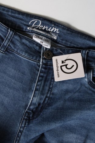 Damskie jeansy Denim 1982, Rozmiar XL, Kolor Niebieski, Cena 37,99 zł