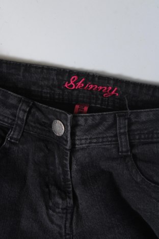 Damskie jeansy Denim Co., Rozmiar M, Kolor Czarny, Cena 66,67 zł