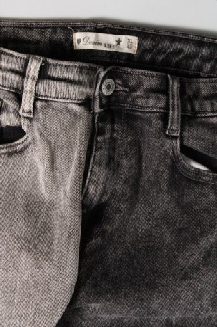 Γυναικείο Τζίν Denim Life, Μέγεθος M, Χρώμα Γκρί, Τιμή 5,99 €