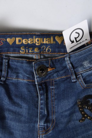 Blugi de femei Desigual, Mărime S, Culoare Albastru, Preț 100,36 Lei