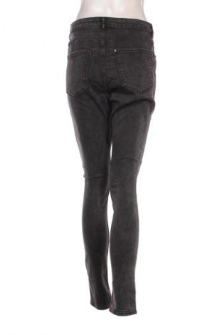 Blugi de femei H&M, Mărime M, Culoare Negru, Preț 29,99 Lei