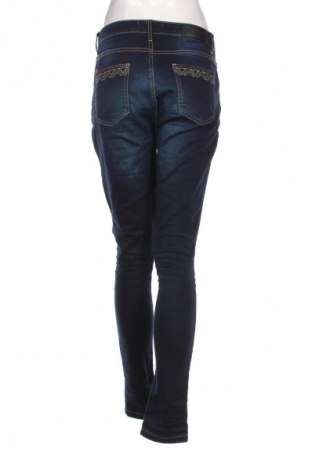 Damen Jeans Janina, Größe L, Farbe Blau, Preis 7,49 €