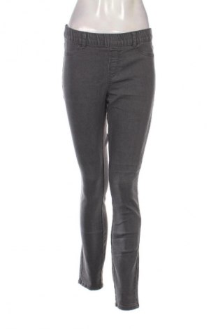 Damen Jeans Janina, Größe M, Farbe Grau, Preis 7,49 €