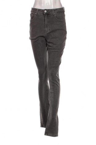 Blugi de femei LeGer By Lena Gercke X About you, Mărime M, Culoare Gri, Preț 137,66 Lei