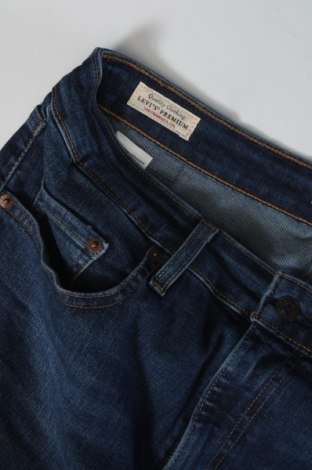 Дамски дънки Levi's, Размер XL, Цвят Син, Цена 172,00 лв.