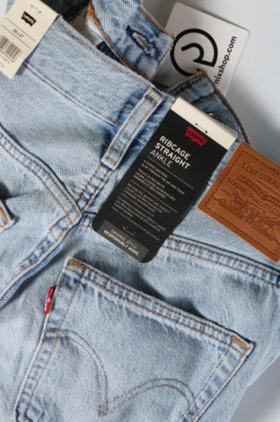 Γυναικείο Τζίν Levi's, Μέγεθος S, Χρώμα Μπλέ, Τιμή 88,66 €