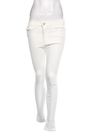 Damen Jeans Levi's, Größe M, Farbe Weiß, Preis € 17,99