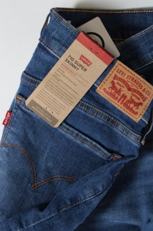 Γυναικείο Τζίν Levi's, Μέγεθος L, Χρώμα Μπλέ, Τιμή 88,66 €