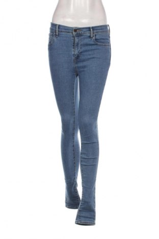 Dámske džínsy  Levi's, Veľkosť M, Farba Modrá, Cena  17,95 €