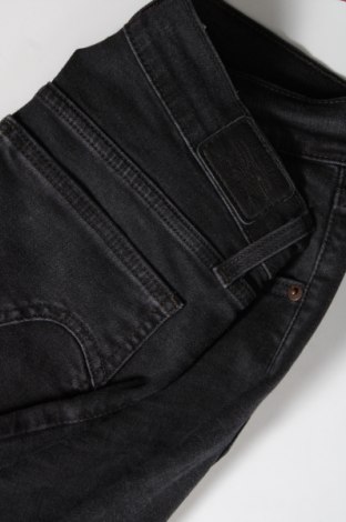 Γυναικείο Τζίν Levi's, Μέγεθος L, Χρώμα Γκρί, Τιμή 26,99 €