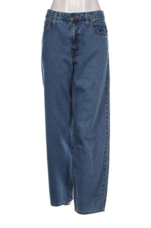 Dámske džínsy  Levi's, Veľkosť L, Farba Modrá, Cena  48,76 €