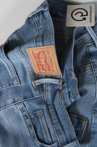 Γυναικείο Τζίν Levi's, Μέγεθος S, Χρώμα Μπλέ, Τιμή 16,99 €