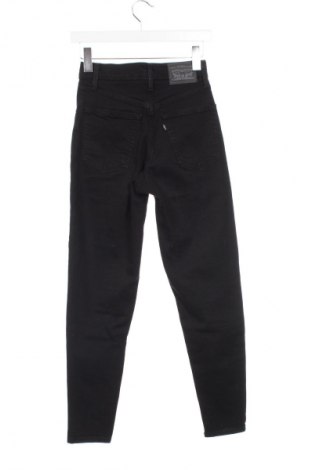 Blugi de femei Levi's, Mărime XS, Culoare Negru, Preț 565,79 Lei