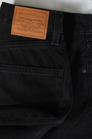 Γυναικείο Τζίν Levi's, Μέγεθος M, Χρώμα Μαύρο, Τιμή 88,66 €