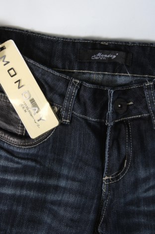 Dámské džíny  Monday Denim, Velikost S, Barva Modrá, Cena  619,00 Kč