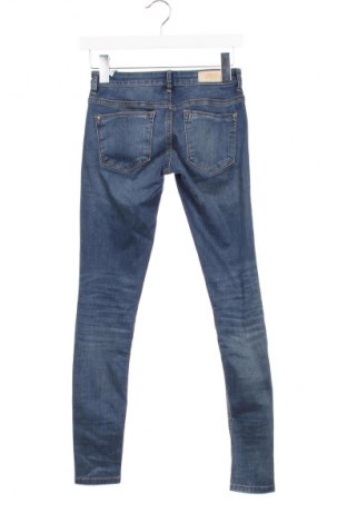 Damskie jeansy ONLY, Rozmiar XS, Kolor Niebieski, Cena 48,99 zł