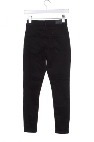 Blugi de femei ONLY, Mărime S, Culoare Negru, Preț 111,84 Lei