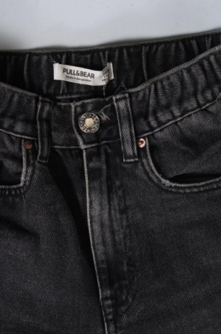 Női farmernadrág Pull&Bear, Méret XXS, Szín Fekete, Ár 2 699 Ft