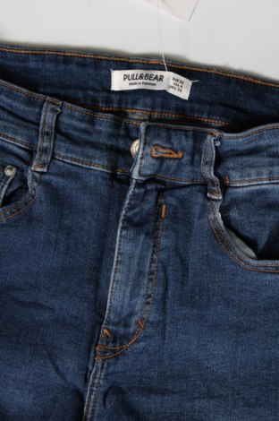 Damskie jeansy Pull&Bear, Rozmiar S, Kolor Niebieski, Cena 32,99 zł