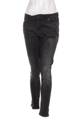 Damen Jeans Q/S by S.Oliver, Größe L, Farbe Grau, Preis € 14,27