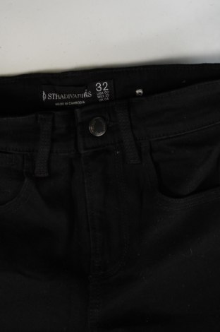 Blugi de femei Stradivarius, Mărime XXS, Culoare Negru, Preț 35,99 Lei