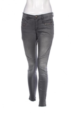 Damen Jeans Street One, Größe M, Farbe Grau, Preis € 13,99