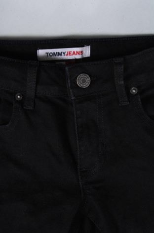 Dámske džínsy  Tommy Jeans, Veľkosť S, Farba Čierna, Cena  88,66 €