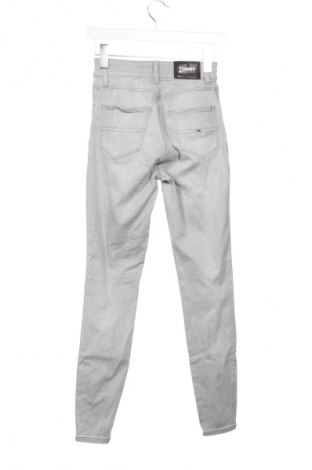 Dámske džínsy  Tommy Jeans, Veľkosť XS, Farba Sivá, Cena  51,95 €