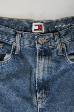 Damskie jeansy Tommy Jeans, Rozmiar XS, Kolor Niebieski, Cena 458,46 zł