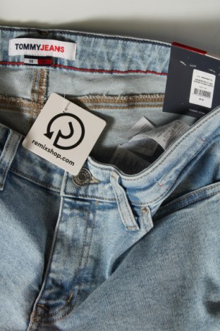 Дамски дънки Tommy Jeans, Размер M, Цвят Син, Цена 172,00 лв.