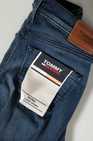 Damen Jeans Tommy Jeans, Größe S, Farbe Blau, Preis € 88,66