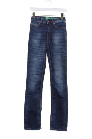 Damskie jeansy United Colors Of Benetton, Rozmiar XS, Kolor Niebieski, Cena 20,99 zł