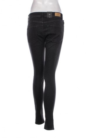 Damen Jeans Vero Moda, Größe L, Farbe Schwarz, Preis 15,99 €