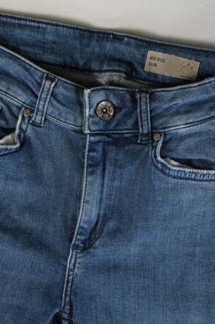 Damskie jeansy Vero Moda, Rozmiar XS, Kolor Niebieski, Cena 28,99 zł