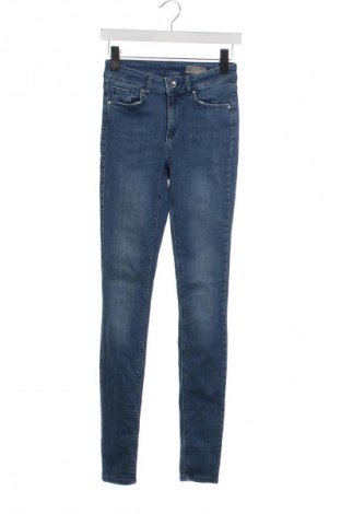 Damskie jeansy Vero Moda, Rozmiar XS, Kolor Niebieski, Cena 28,99 zł