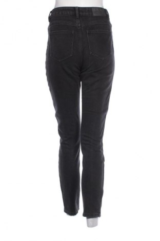 Blugi de femei Vero Moda, Mărime S, Culoare Negru, Preț 43,44 Lei