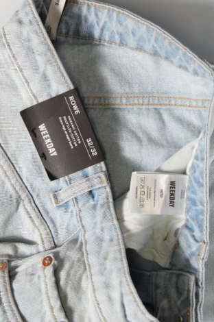 Damen Jeans Weekday, Größe L, Farbe Blau, Preis 17,49 €