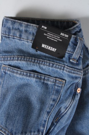 Damen Jeans Weekday, Größe S, Farbe Blau, Preis € 13,99