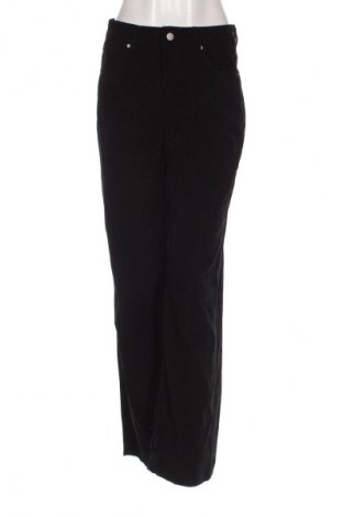 Pantaloni de velvet de femei SHEIN, Mărime L, Culoare Negru, Preț 57,99 Lei