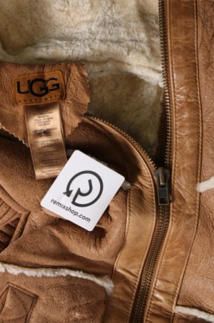 Дамски елек UGG Australia, Размер S, Цвят Кафяв, Цена 75,00 лв.