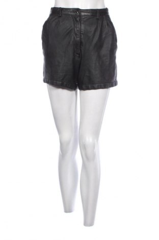 Damen Shorts, Größe S, Farbe Schwarz, Preis 5,77 €