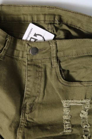 Pantaloni scurți de femei, Mărime S, Culoare Verde, Preț 22,99 Lei